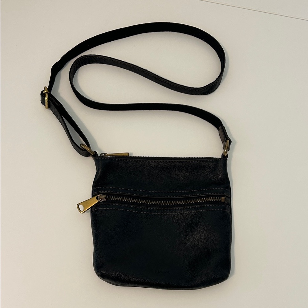 Fossil Voyager Mini Crossbody Black